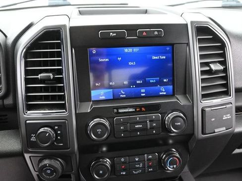 Used 2020 Ford F150 XLT w/ Equipment Group 302A Luxury AWD/4WD image 22