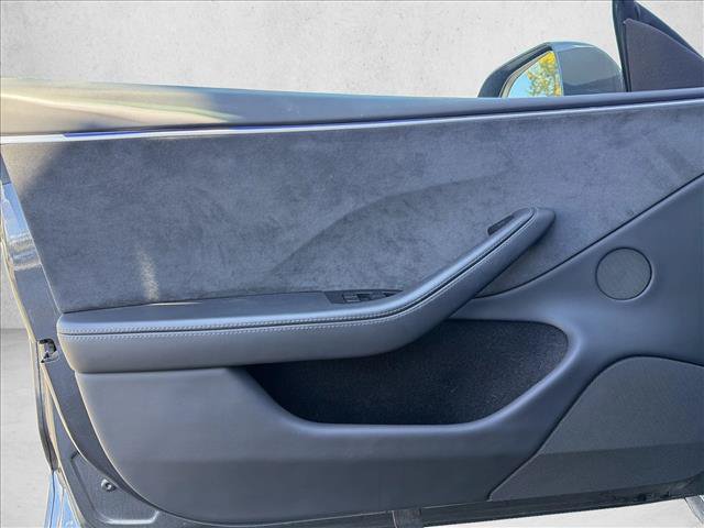 Used 2024 Tesla Model 3 Long Range AWD/4WD image 12