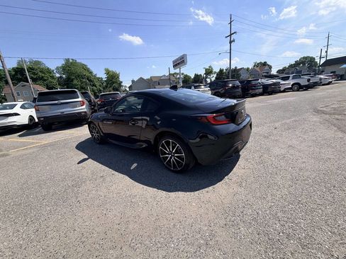 Used 2025 Toyota GR86 RWD image 25