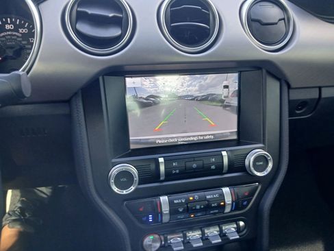 Used 2020 Ford Mustang Premium RWD image 23