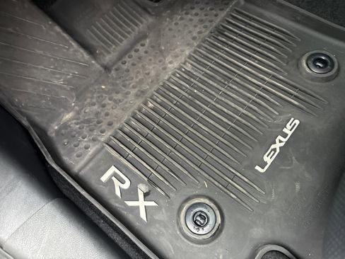 Used 2024 Lexus RX 350 w/ Convenience Package image 17