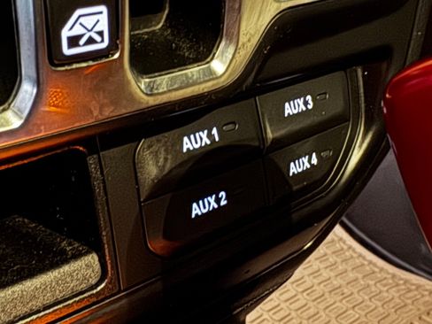 Used 2020 Jeep Gladiator Sport w/ Quick Order Package 24S image 34