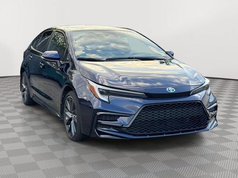 Used 2024 Toyota Corolla SE FWD image 1