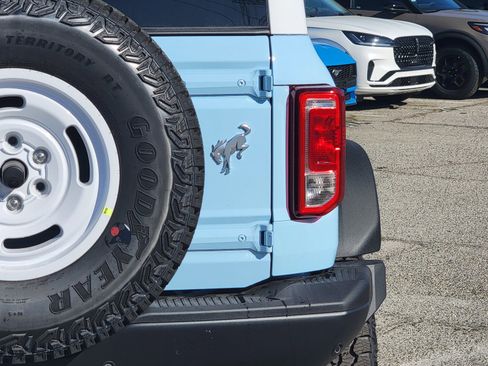 New 2025 Ford Bronco Heritage Edition image 6