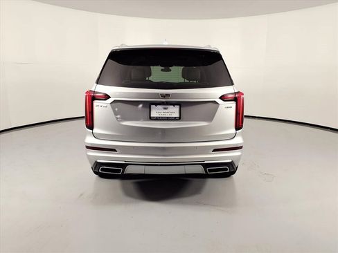 Used 2020 Cadillac XT6 Premium Luxury image 30