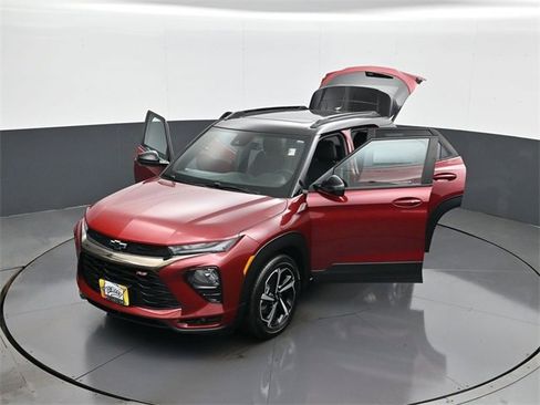 Certified 2023 Chevrolet TrailBlazer RS w/ Sun and Liftgate Package image 30