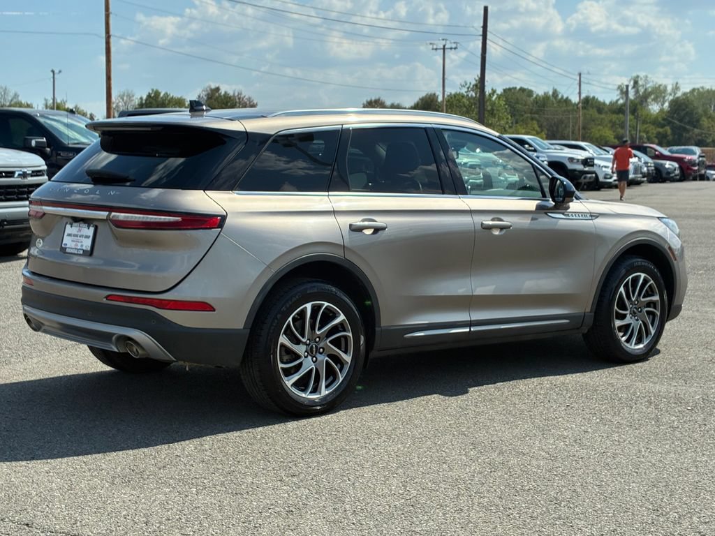 Used 2020 Lincoln Corsair FWD w/ Equipment Group 101A image 3