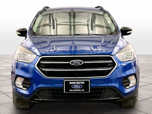 Used 2017 Ford Escape Titanium image 3