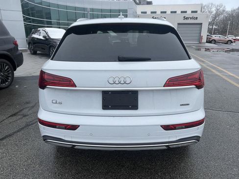 Used 2021 Audi Q5 Premium Plus w/ Premium Plus Package image 4