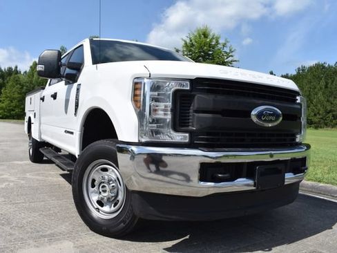 Used 2019 Ford F350 XL w/ Power Equipment Group AWD/4WD image 1