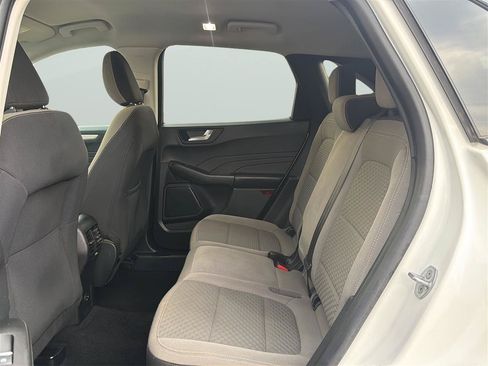 Used 2021 Ford Escape SE w/ Cold Weather Package AWD/4WD image 16