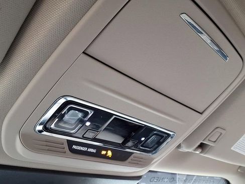 Certified 2023 Lincoln Corsair Reserve FWD image 18