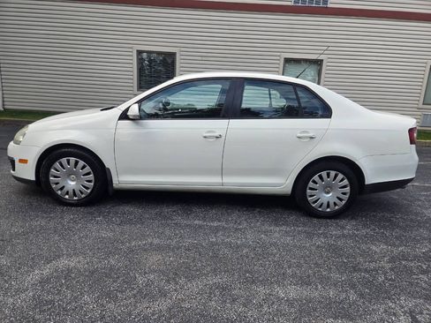 Used 2008 Volkswagen Jetta S FWD image 4