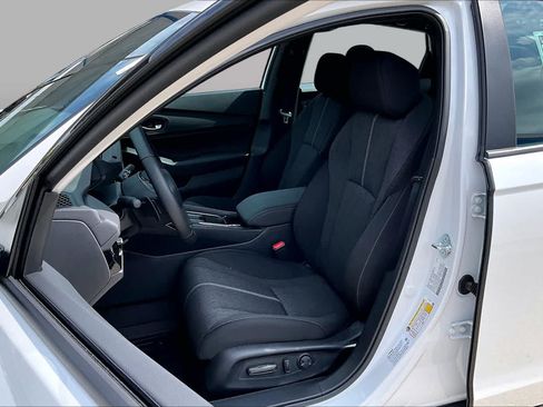 Used 2026 Honda Accord Sport image 9
