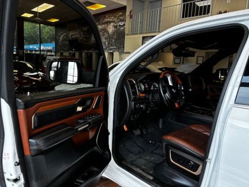 Used 2020 RAM 1500 Limited AWD/4WD image 16
