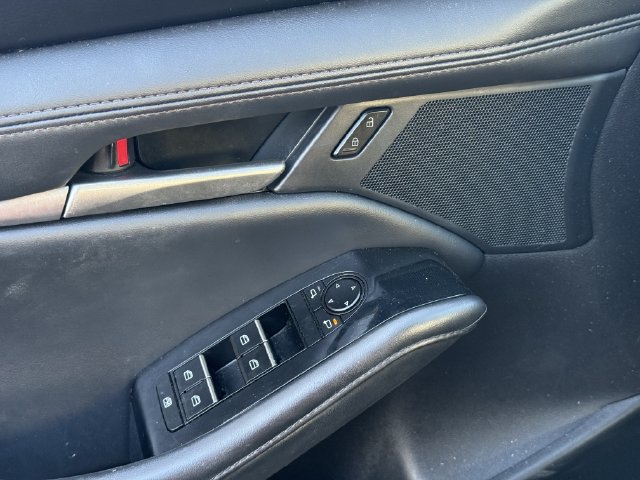 Used 2024 MAZDA MAZDA3 s FWD image 22
