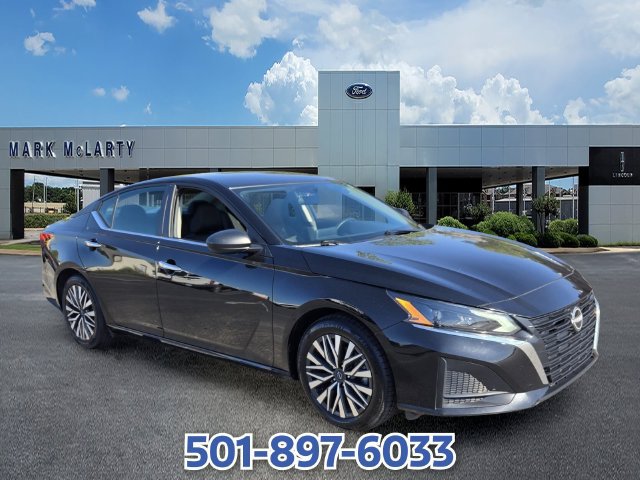 Used 2024 Nissan Altima 2.5 SV FWD image 7