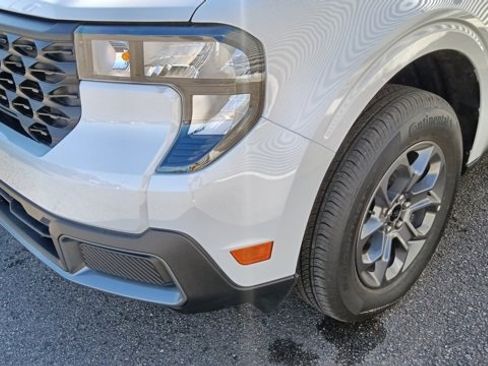 New 2025 Ford Maverick XLT w/ XLT Luxury Package image 9