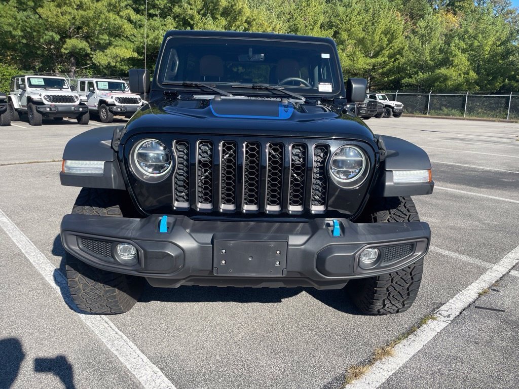 Used 2021 Jeep Wrangler Unlimited Rubicon 4xe w/ Dual Top Group AWD/4WD image 8