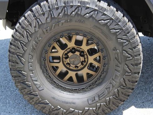 Used 2024 Ford Bronco Raptor AWD/4WD image 8
