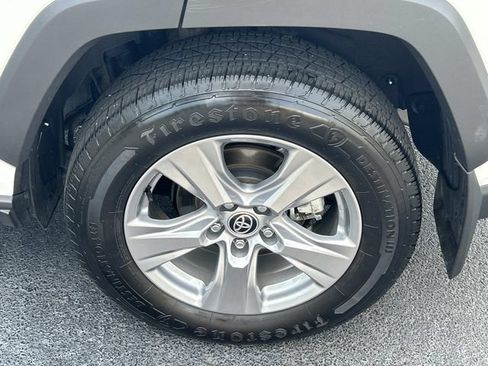 Used 2025 Toyota RAV4 XLE AWD/4WD image 13