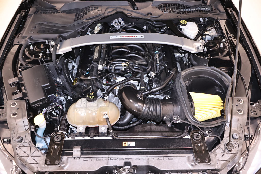 Certified 2018 Ford Mustang Shelby GT350 w/ Electronics Package RWD image 33