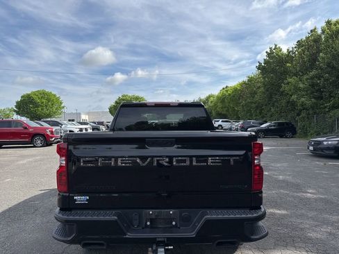 Used 2024 Chevrolet Silverado 1500 Custom Trail Boss w/ Realtree Special Edition image 7