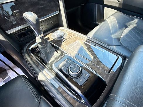 Used 2023 Nissan Armada Platinum w/ Captain's Chairs Package image 18