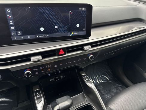Used 2025 Kia Sorento S w/ Panoramic Sunroof Package FWD image 62