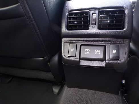 Used 2019 Subaru Outback 2.5i Limited image 10