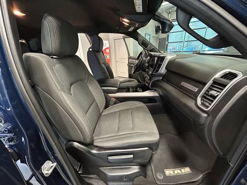 Used 2020 RAM 1500 Big Horn AWD/4WD image 37