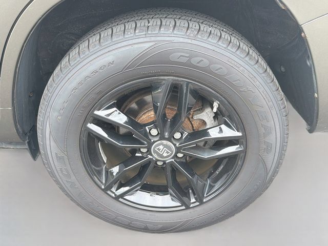Used 2012 Toyota RAV4 4WD w/ Value Pkg image 10
