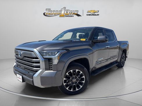 Used 2024 Toyota Tundra Limited AWD/4WD image 6