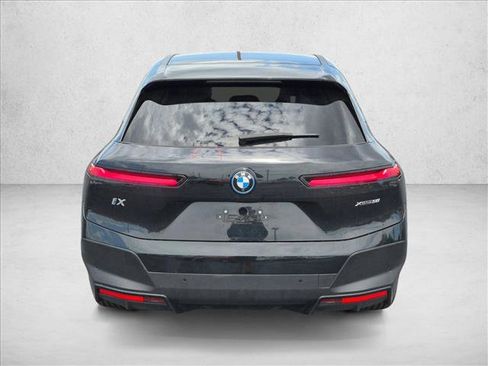 Used 2024 BMW iX xDrive50 AWD/4WD image 6