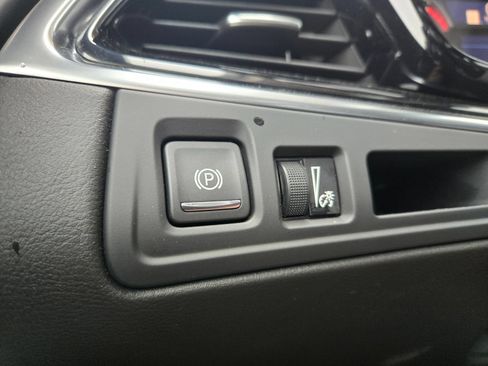 Used 2020 Cadillac XT6 Sport AWD/4WD image 47