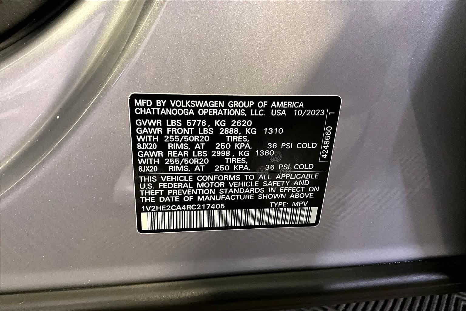Used 2024 Volkswagen Atlas Cross Sport SE AWD/4WD image 34