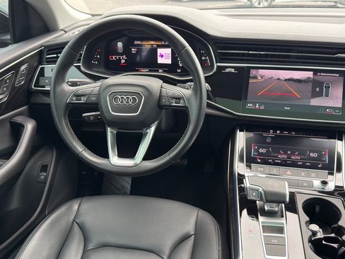 Used 2023 Audi Q8 Premium w/ Convenience Package AWD/4WD image 22
