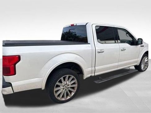 Used 2019 Ford F150 Limited w/ Trailer Tow Package image 6