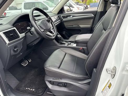 Used 2023 Volkswagen Atlas SEL R-Line AWD/4WD image 27