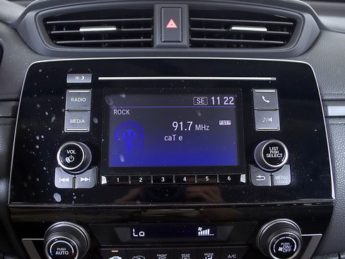 Used 2018 Honda CR-V LX image 19