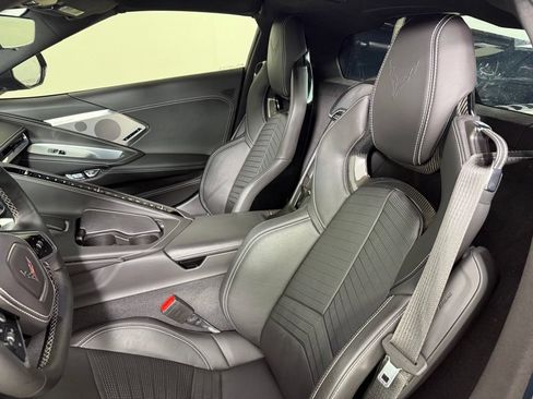 Used 2020 Chevrolet Corvette Stingray Premium Cpe w/ 3LT Preferred Equipment Group RWD image 5