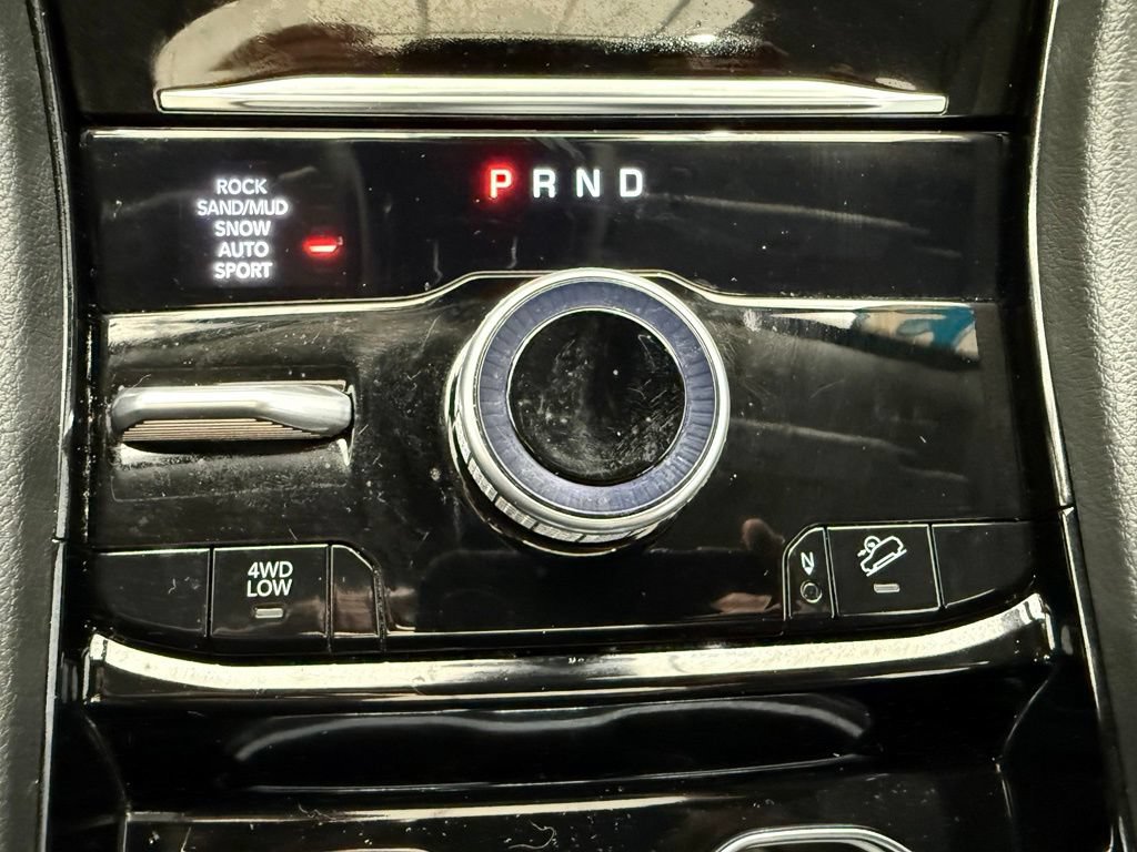 Used 2023 Jeep Grand Cherokee 4WD 4xe image 41