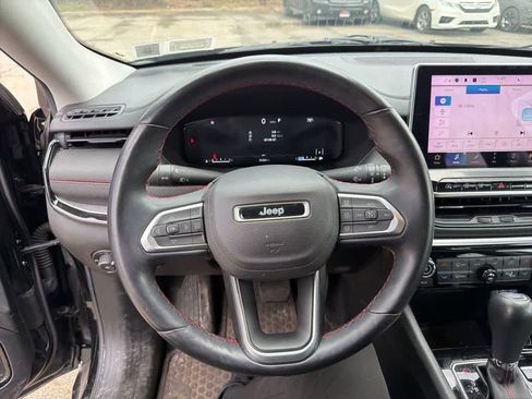 Used 2022 Jeep Compass Trailhawk w/ Trailhawk Elite Group image 30