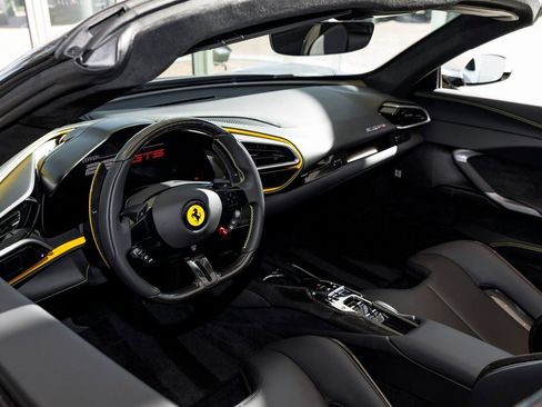 Used 2024 Ferrari 296 GTS image 35