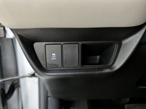 Used 2026 Honda HR-V LX image 18