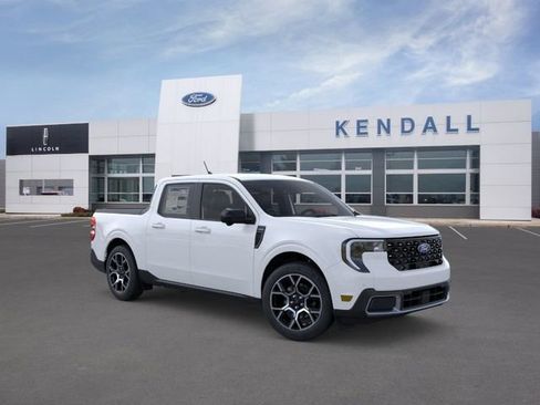 New 2025 Ford Maverick Lariat w/ 4K Tow Package AWD/4WD image 7