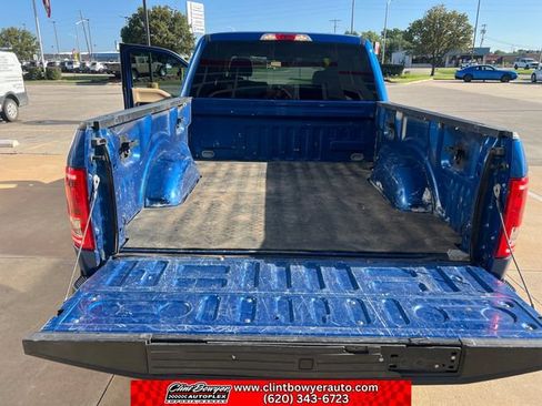 Used 2017 Ford F150 XLT w/ Equipment Group 302A Luxury AWD/4WD image 22