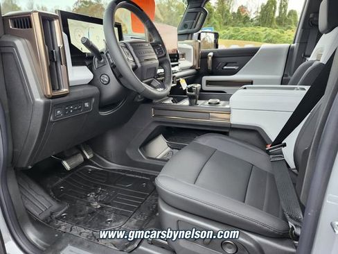 New 2025 GMC Hummer EV 2X w/ LPO, Sport Package image 4