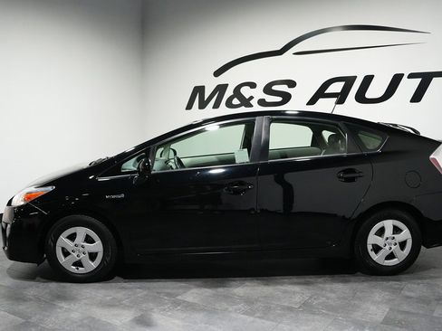 Used 2010 Toyota Prius Five image 4