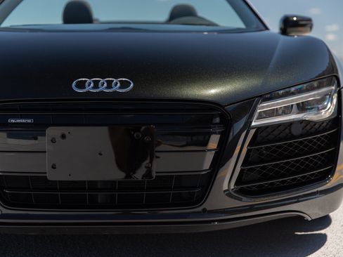 Used 2014 Audi R8 V10 AWD/4WD image 24